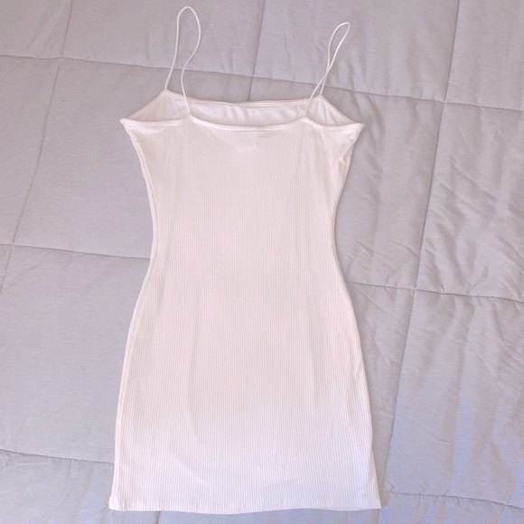 M, Windsor white body con dress - Picture 3 of 4